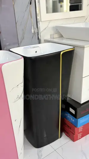 Black and Gold Stripe Stand Alone Basin