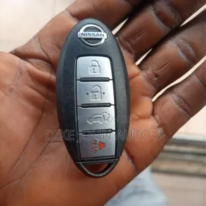 Keyless Remote Control for Nissan / Infiniti