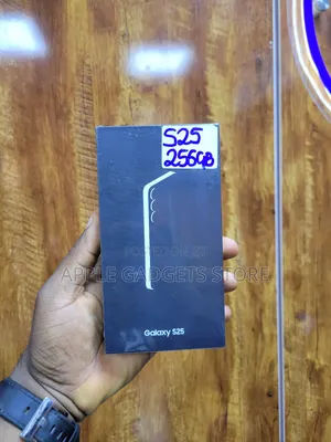 New Samsung Galaxy S25 256 GB