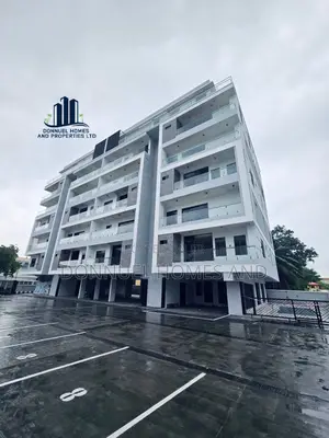 5bdrm Penthouse in Ikoyi for sale