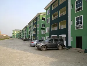 3bdrm Block of Flats in Ipaja / Ipaja for sale