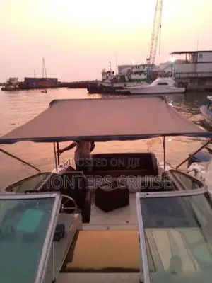 Cruise Boat
