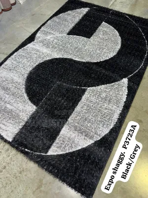 High Quality Shaggy Turkish Center Rug Size 5/7