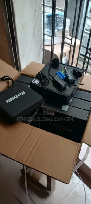 Shure Frequency Change Saxophone Microphone