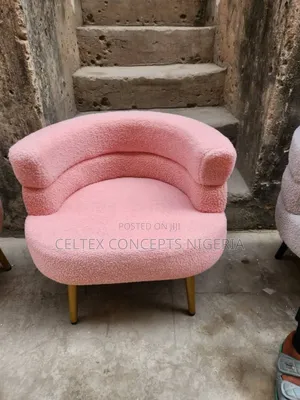 Comfortable Single Chair for Office