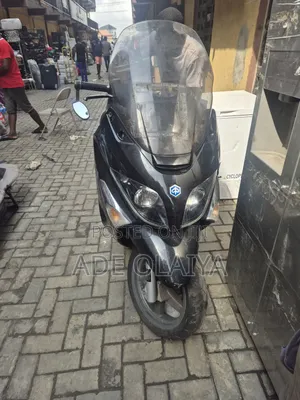 Piaggio Scooter 2016 Black