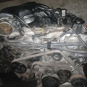 Engine for Nissan Pathfinder / Xterra / Frontier 2005 Too 2010