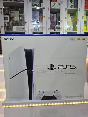 Sony Ps5 Slim Disc Edition 1tb Console Gaming System Brand New