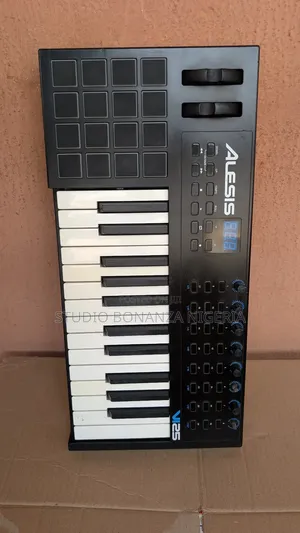 Alesis Vi25 Studio Midi Keyboard