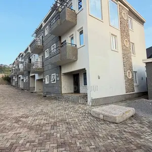 3bdrm Duplex in Apo Resettlement for sale