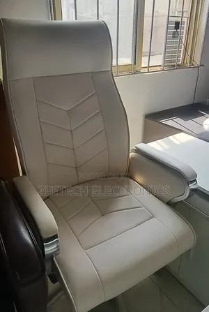 High Back Executive Office Chair