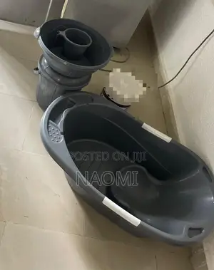 Plastic Baby Bath Tub