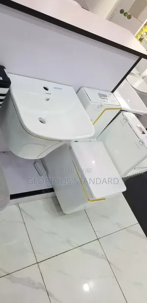 Executive Water Closet With Yellow Line