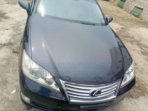 Lexus ES 350 2011 Gray