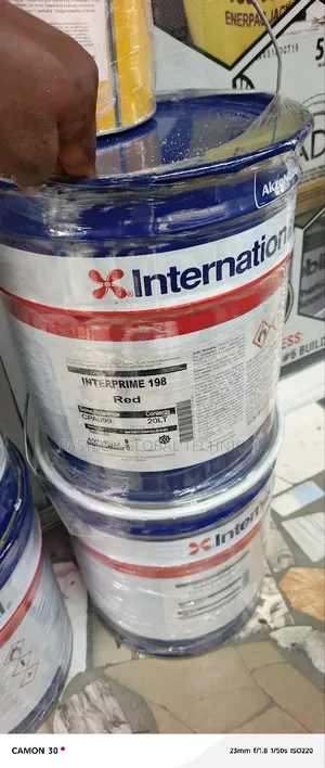International Interprime 198 (Red) Marine Paint