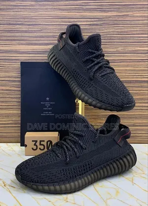 Adidas Yezzy Boost 350 V2 Onyx Sneakers