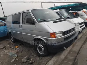 Volkswagen Transporter 2004 Silver