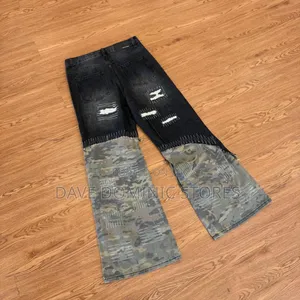 Baggy Camouflage Jeans
