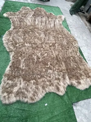Large Size Butterfly Design Shape Fur Rug