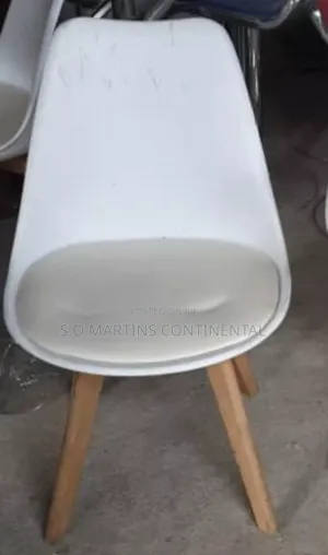 Standard Quality Modern Restaurant Chair