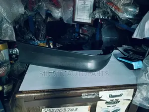 Back Bumper Padded Corolla 2005 Se