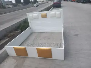 4andhalfby6 Bedframe.