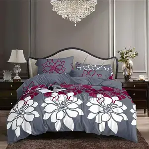Bedding Set: Bedspheet, Duvet Pillowcases (6x6)