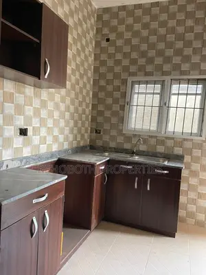 2bdrm Bungalow in Elebu, Akala Express for rent