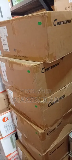 6.2kva Cworth Hybrid Inverter