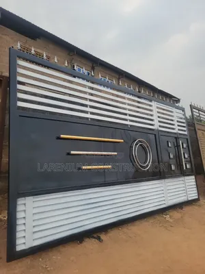 Rolling Sliding Beautiful Giant Gate