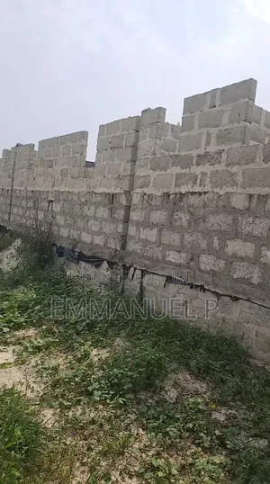 Uncompleted 18-Room Hotel Building Udu Road DSC Aladja Expressway