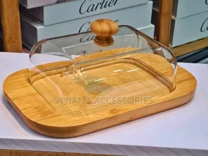 Wooden Butter Dish With Acrylic Lid.