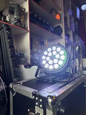 RGBW 10w by 18 Bulb