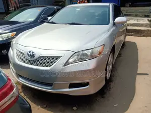 Toyota Camry SE 4dr Sedan (2.4L 4cyl 5A) 2009 Silver