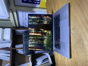 Laptop Apple MacBook Pro 2021 M1 32GB Apple M1 Pro SSD 1T