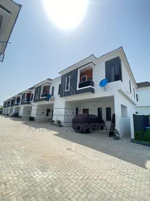 4bdrm Townhouse/Terrace in Ikota Lekki for sale