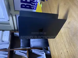 Laptop Apple MacBook Air 2024 M3 13-Inch 16GB Apple M3 SSD 256GB
