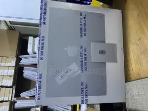 New Desktop Computer Apple iMac M3 16GB Apple M3 SSD 512GB