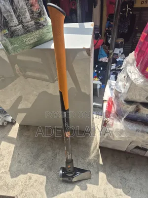 Builder's Axe
