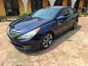 Hyundai Sonata GLS Sedan FWD (2.4L 4cyl 6A) 2011 Blue