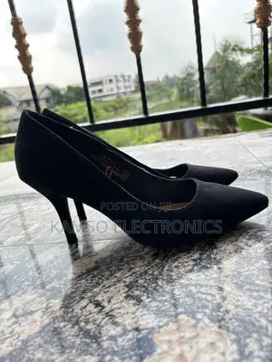 Classic Pointed-Toe Stiletto Pumps, Slip-on Style