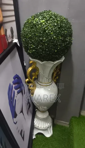 Exotic Artificial Flower, Round With Royal Flower Pot.