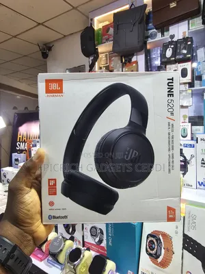 JBL Tune 520bt Wireless on-Ear Headphones 57h Foldable Lightweight