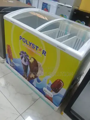 Commercial Glass-Top Chest Freezer – Maximum Product Visibility