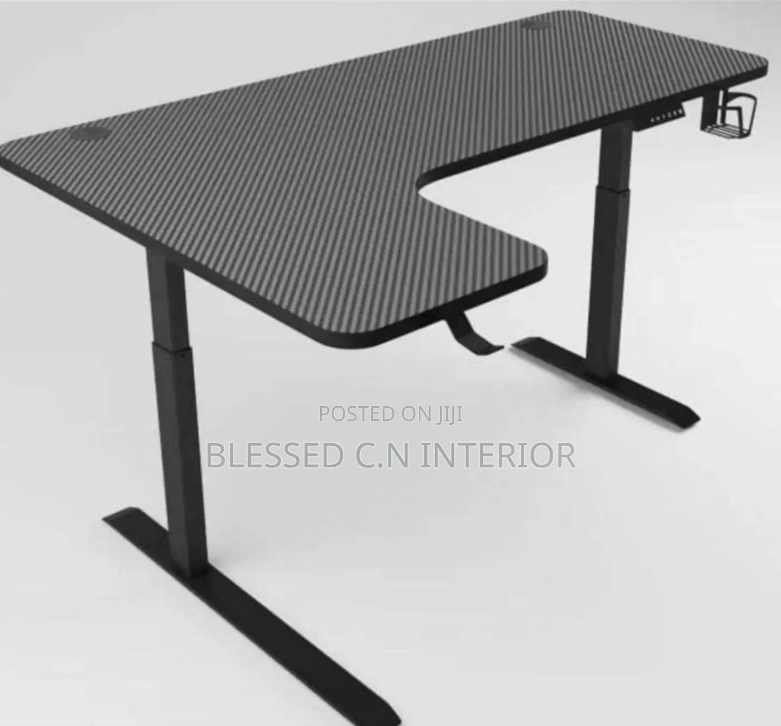Electronic Adjustable Gaming Table