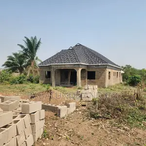 4bdrm Bungalow in Ibadan for sale