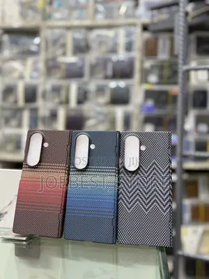 Samsung Galaxy Z Fold 7,6,5,4 Ultra Slim Carbon Fiber Case With Glass