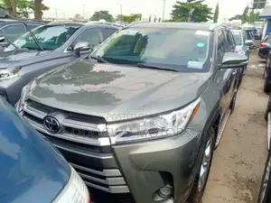 Toyota Highlander 2016 Green