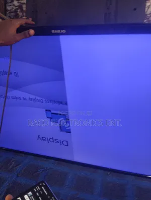 * 50 Inches Samsung Full Smart Tv Screen Fault