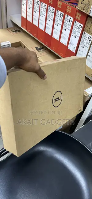 New Laptop Dell Latitude 5400 8GB Intel Core i5 SSD 256GB